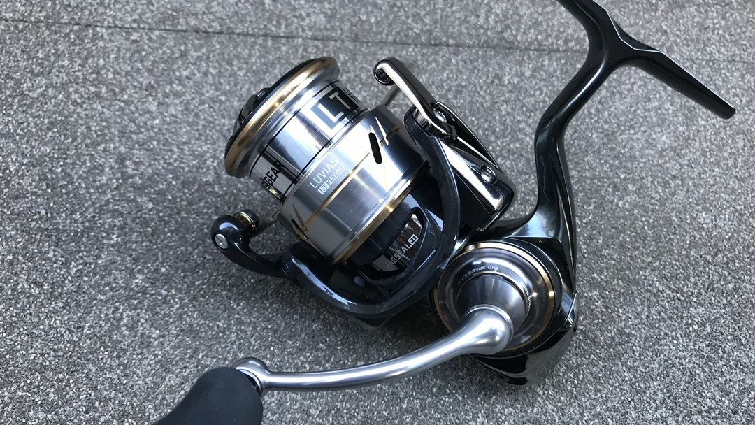 定番人気安い DAIWA - ダイワ 20 ルビアス FC LT2500S-XH の通販 by